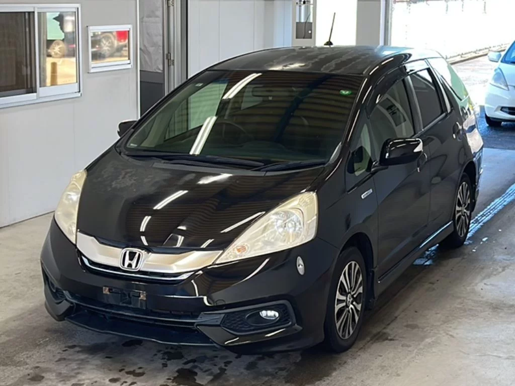 Honda Fit Shuttle GP2 2013